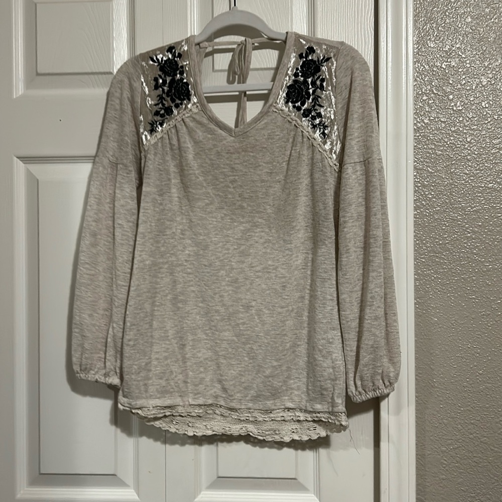 Maurices Velvet Yoke Tie Back Top Size XS
